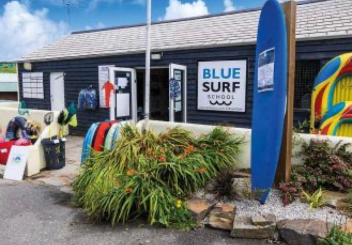 Mollys Retreat Pet Friendly Three Bed Caravan With Small Garden Newquay Bay Resort Quieter Area Of Park Exteriör bild