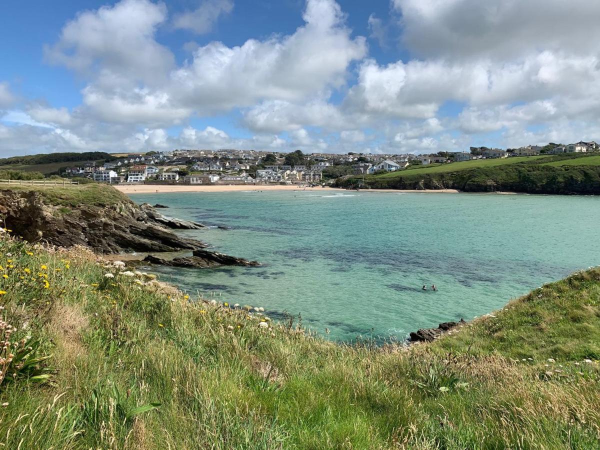 Mollys Retreat Pet Friendly Three Bed Caravan With Small Garden Newquay Bay Resort Quieter Area Of Park Exteriör bild